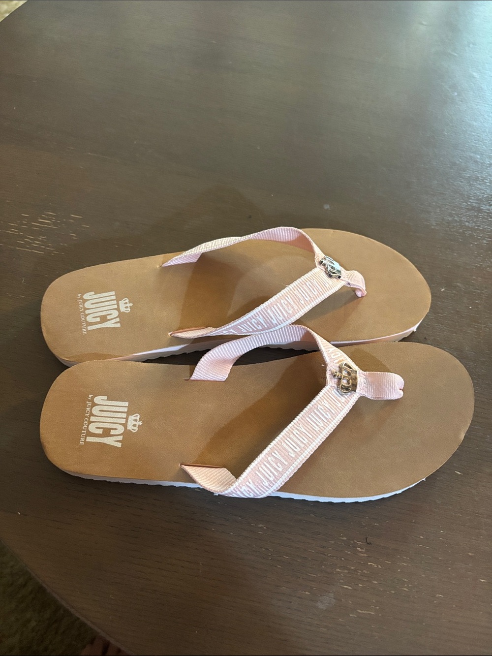 Juicy Couture Light Pink Logo Strap Flip Flops